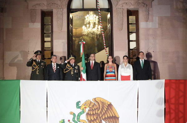 ¡Viva Coahuila, tierra de unidad, seguridad y calidad de vida!